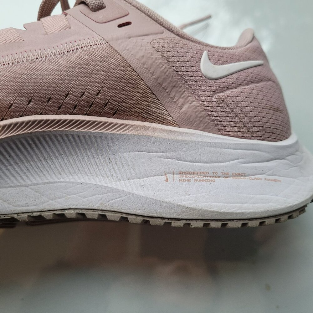 Women's Nike Air Zoom Pegasus 38 Trainers in Barely Rose Size US 9 - Picture 8 of 10